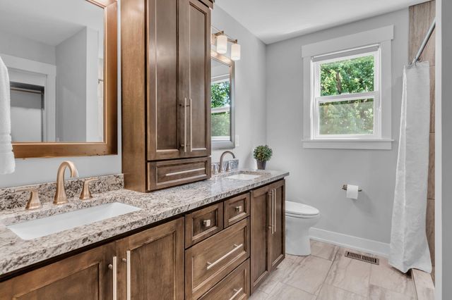 4213 Wooddale Avenue S, Saint Louis Park, MN 55416