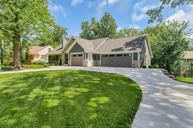 4213 Wooddale Avenue S, Saint Louis Park, MN 55416