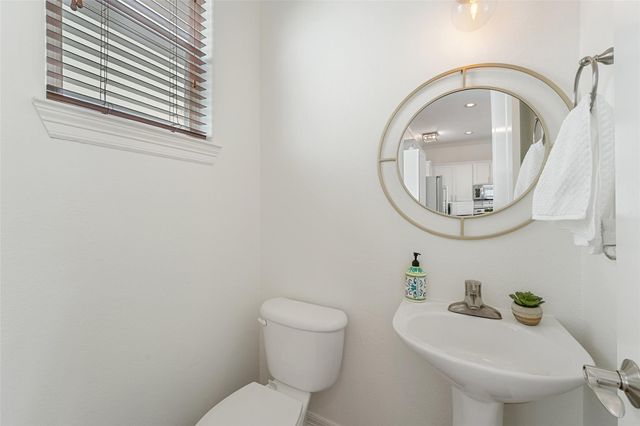1616 Utah Street, Houston, TX 77007