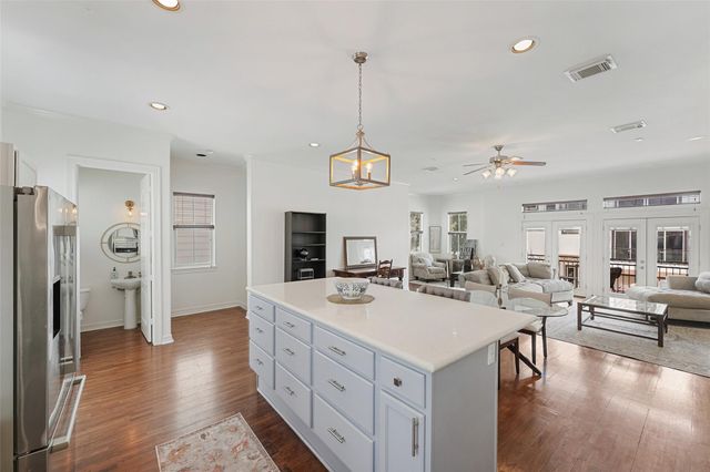 1616 Utah Street, Houston, TX 77007