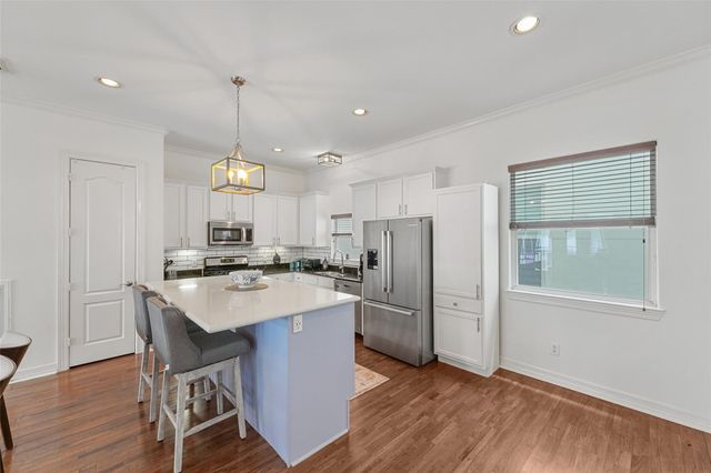 1616 Utah Street, Houston, TX 77007