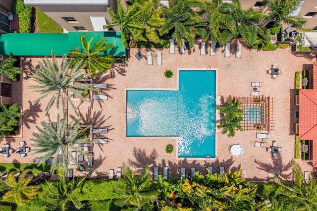 616 Clearwater Park Road 713, West Palm Beach, FL 33401