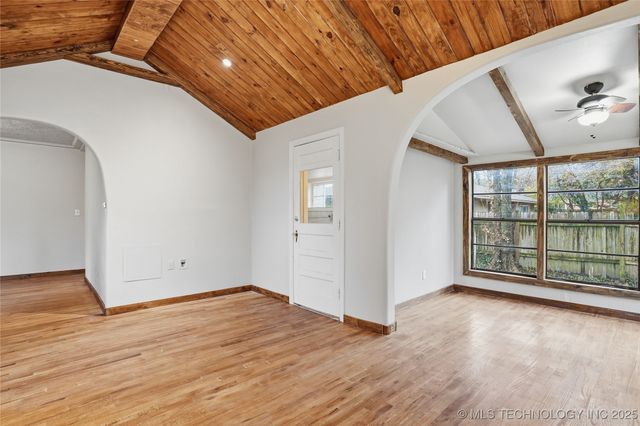 5510 S Sheridan Road, Tulsa, OK 74145