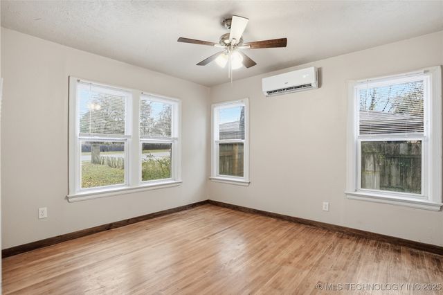 5510 S Sheridan Road, Tulsa, OK 74145