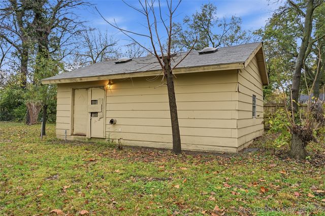 5510 S Sheridan Road, Tulsa, OK 74145