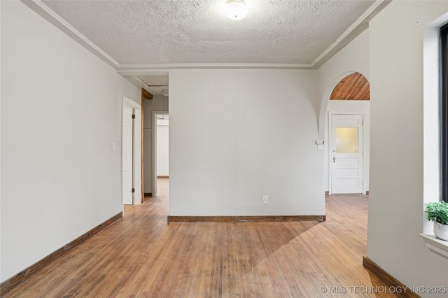 5510 S Sheridan Road, Tulsa, OK 74145