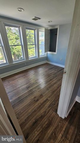 4124 LONGSHORE AVE, Philadelphia, PA 19135