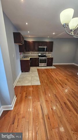 4124 LONGSHORE AVE, Philadelphia, PA 19135