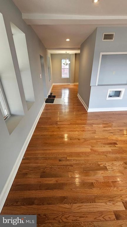 Image 10 of property listing at 4124 LONGSHORE AVE, Philadelphia, PA 19135