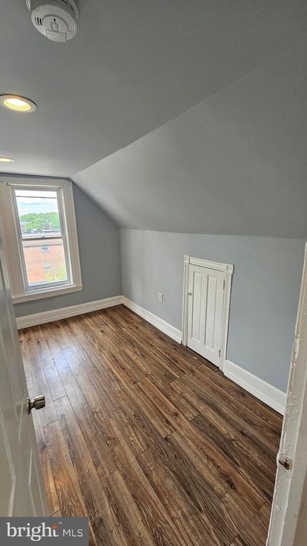 Image 20 of property listing at 4124 LONGSHORE AVE, Philadelphia, PA 19135