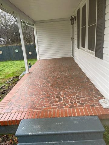 225 JACKSON Street, Eden, NC 27288