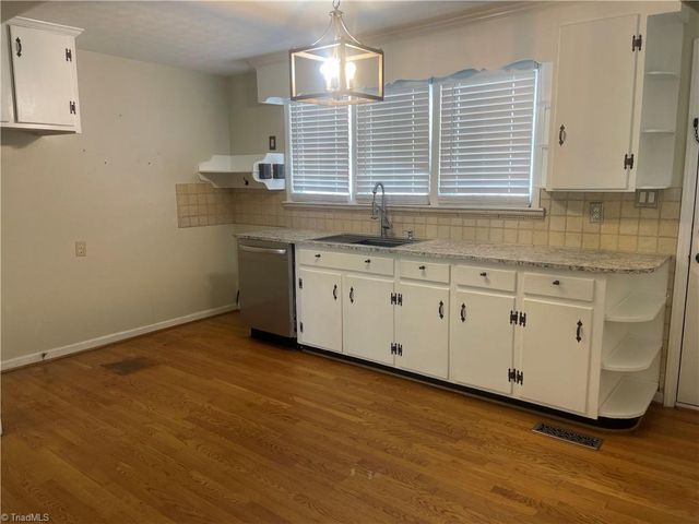 225 JACKSON Street, Eden, NC 27288