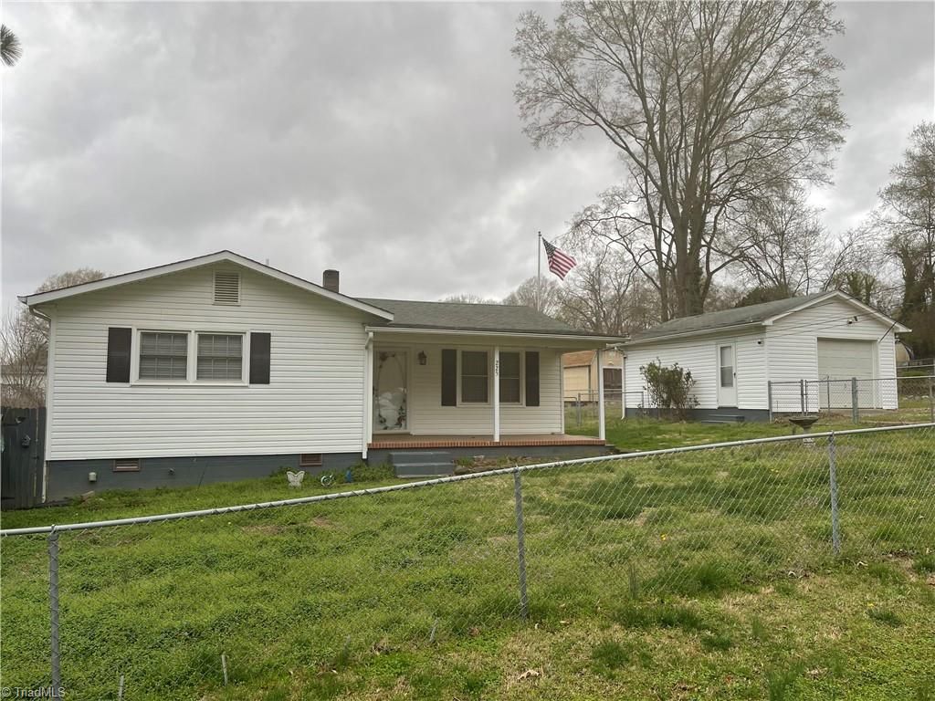 225 JACKSON Street, Eden, NC 27288