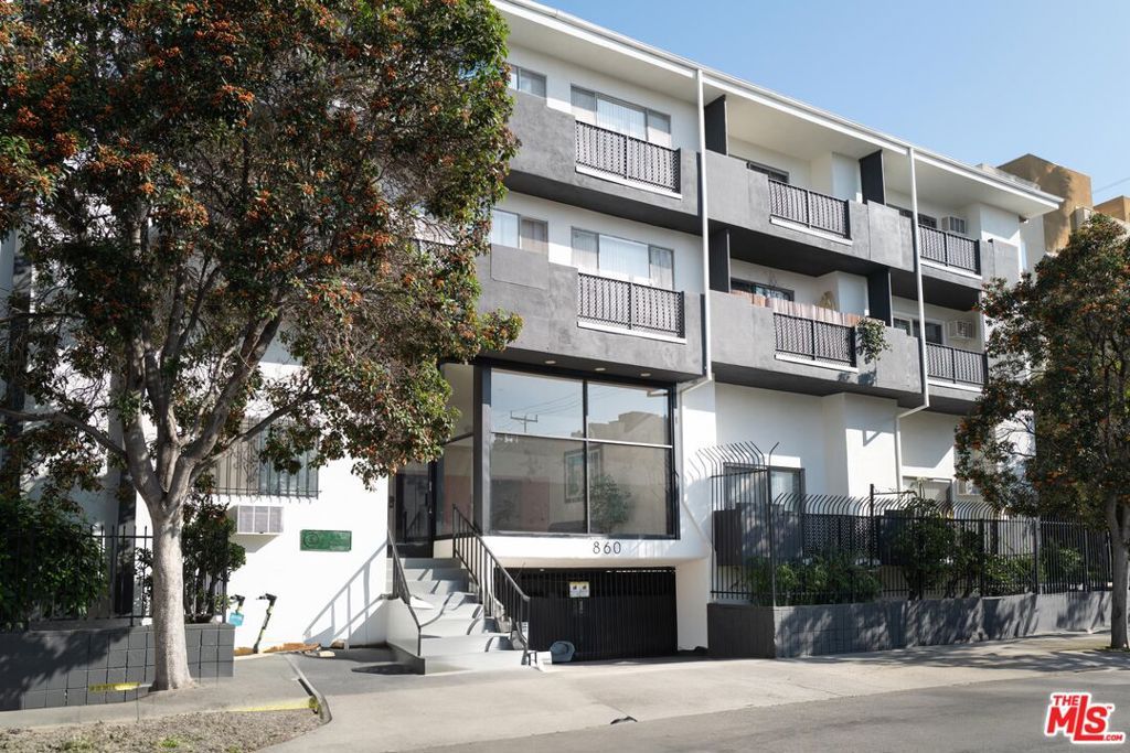 860 S Kingsley Drive 306, Los Angeles, CA 90005