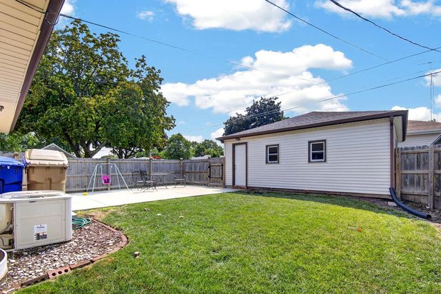 3704 77th STREET, Kenosha, WI 53142