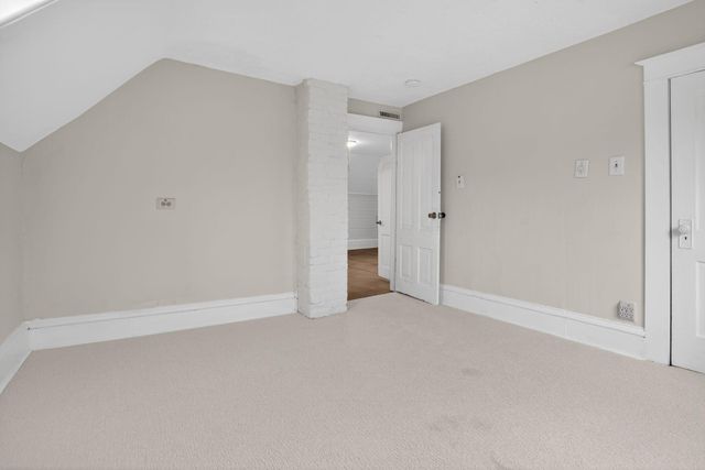 321 22nd Avenue NE, Minneapolis, MN 55418