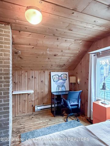 1003 W Grand River Avenue, East Lansing, MI 48823