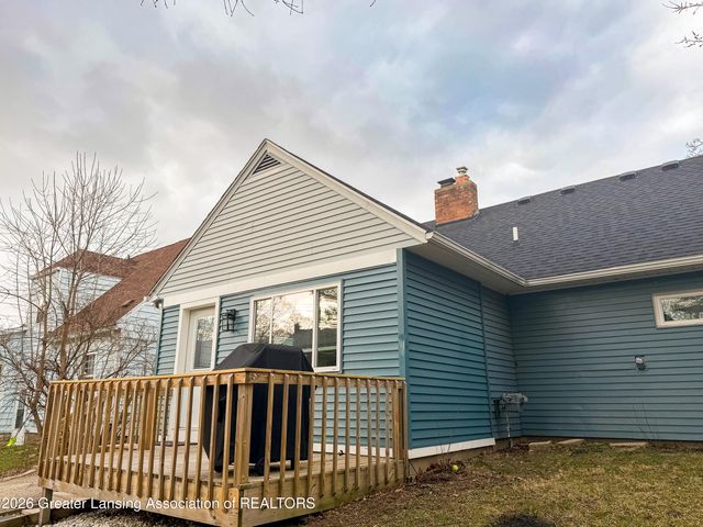 1003 W Grand River Avenue, East Lansing, MI 48823