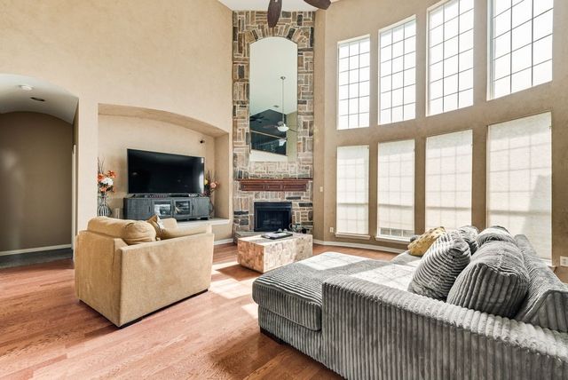 663 Links View Court, Grand Prairie, TX 75052