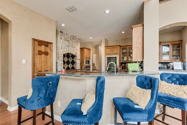 663 Links View Court, Grand Prairie, TX 75052