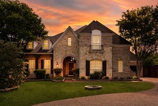 663 Links View Court, Grand Prairie, TX 75052