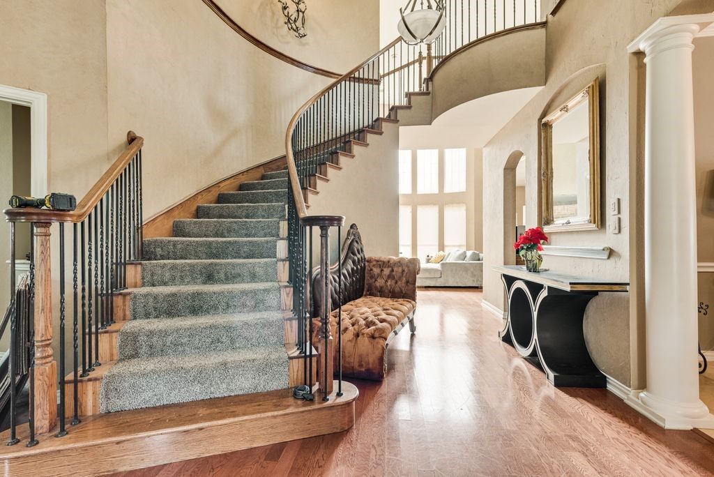 663 Links View Court, Grand Prairie, TX 75052