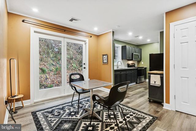 96 S PARK AVE, Coatesville, PA 19320