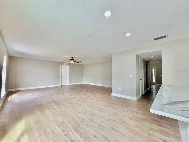 34 LLOLEETA PATH, Palm Coast, FL 32164