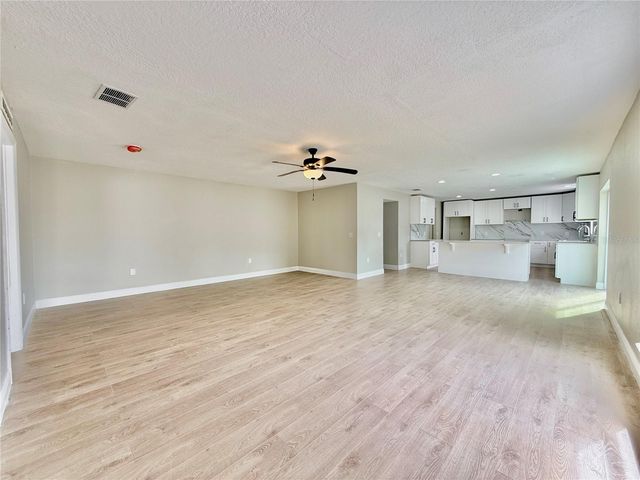 34 LLOLEETA PATH, Palm Coast, FL 32164