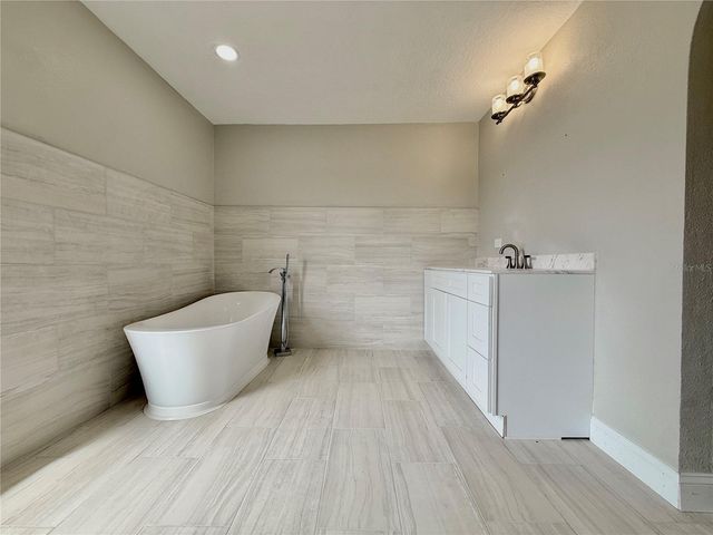 34 LLOLEETA PATH, Palm Coast, FL 32164