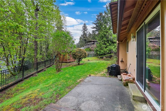 19308 65th Street E, Bonney Lake, WA 98391