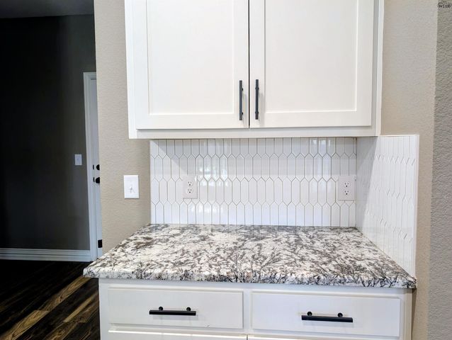 1433 AMHERST STREET, Burkburnett, TX 76354