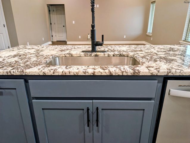 1433 AMHERST STREET, Burkburnett, TX 76354