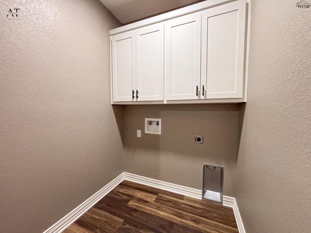 1433 AMHERST STREET, Burkburnett, TX 76354