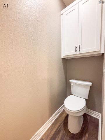 1433 AMHERST STREET, Burkburnett, TX 76354