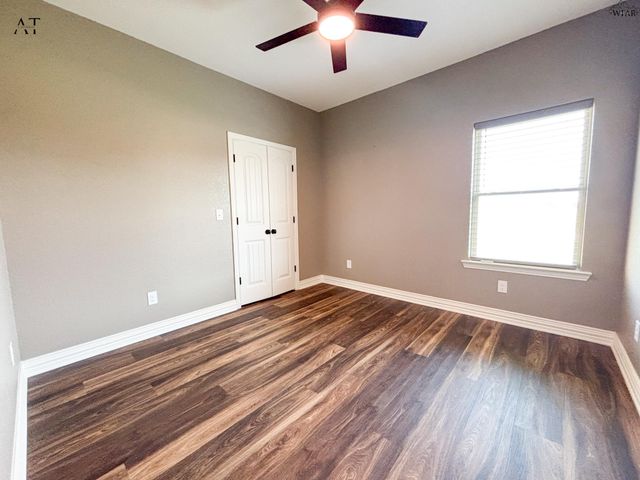 1433 AMHERST STREET, Burkburnett, TX 76354