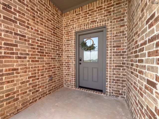 1433 AMHERST STREET, Burkburnett, TX 76354