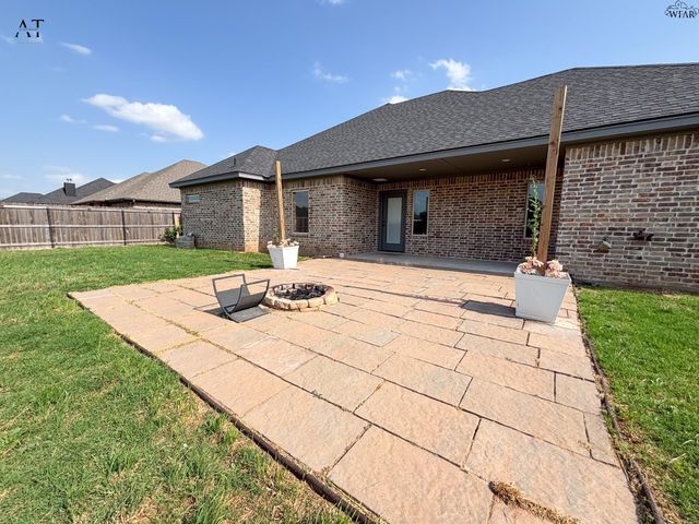 1433 AMHERST STREET, Burkburnett, TX 76354