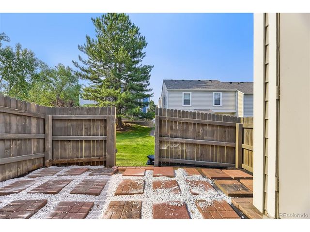 10742 Foxwood Ct, Parker, CO 80138