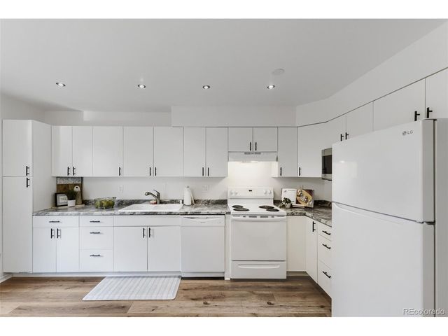 10742 Foxwood Ct, Parker, CO 80138