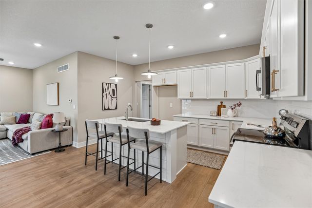 2709 14th Street NE, Bondurant, IA 50035