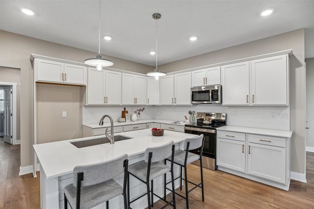 2709 14th Street NE, Bondurant, IA 50035