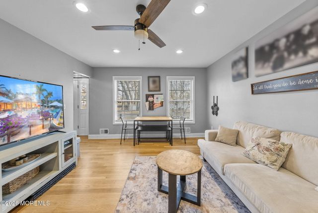 209 Gilford Avenue, Island Heights, NJ 08732