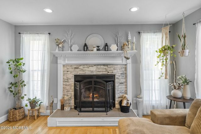 209 Gilford Avenue, Island Heights, NJ 08732