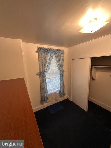 3109 EMERALD ST, Philadelphia, PA 19134