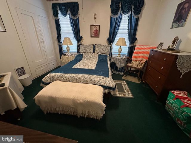 3109 EMERALD ST, Philadelphia, PA 19134