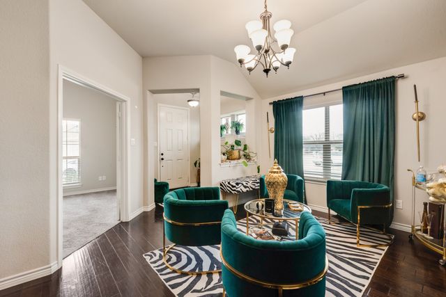 316 Primrose Court, Glenn Heights, TX 75154