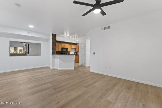 5400 E Williams Blvd Apt 3108, Tucson, AZ 85711