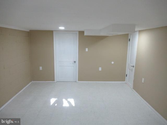 1421 CARL MILLER BLVD, Camden, NJ 08104