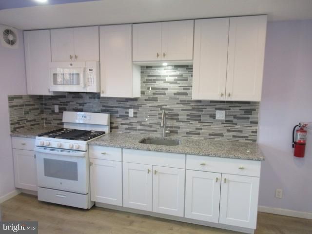 1421 CARL MILLER BLVD, Camden, NJ 08104
